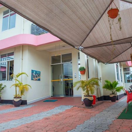 Airport Transit Lodges Dar es Salaam Esterno foto