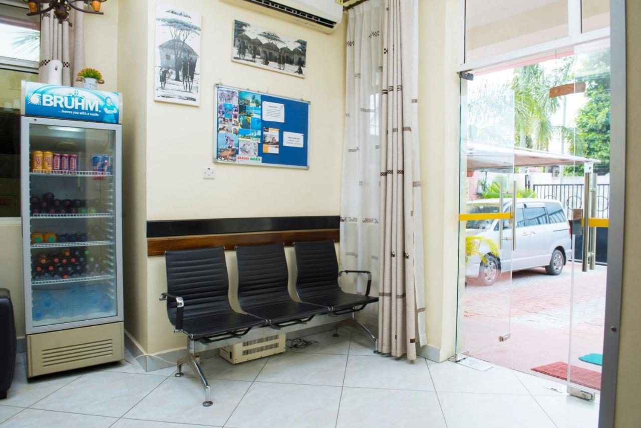 Airport Transit Lodges Dar es Salaam Esterno foto