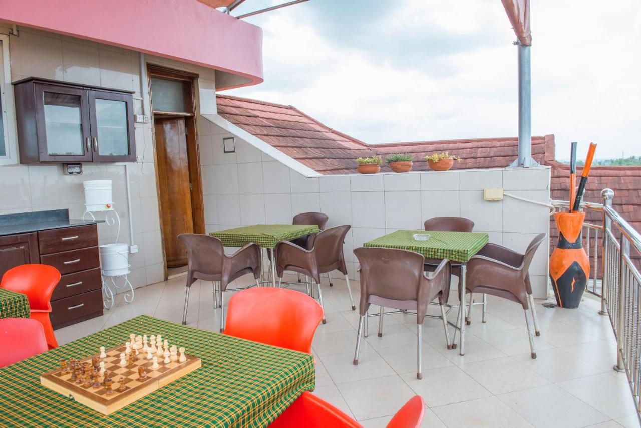 Airport Transit Lodges Dar es Salaam Esterno foto